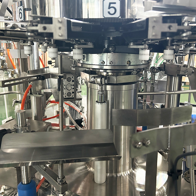 ป๊อปคอร์น ไก่หลายฟังก์ชัน เครื่องใส่ถุงทรงไม่เรียบร้อย เครื่องวางถุงแบบยืนอัตโนมัติ