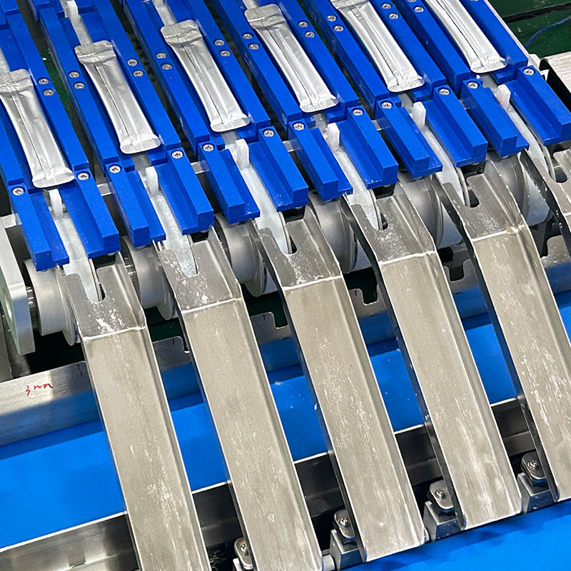 เครื่องบรรจุกระเป๋าสะพายหลายเลนอัตโนมัติ